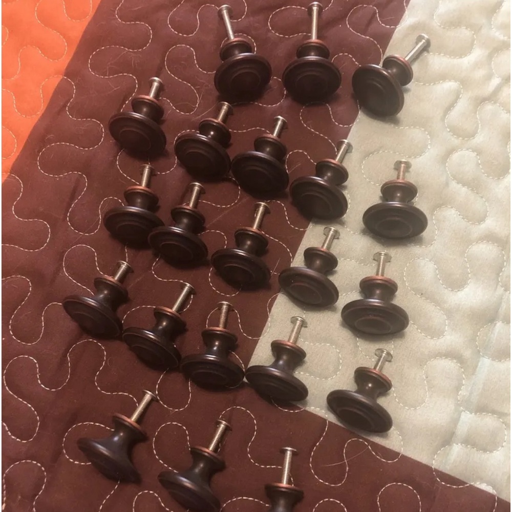Drawer /  Cabinet Pulls